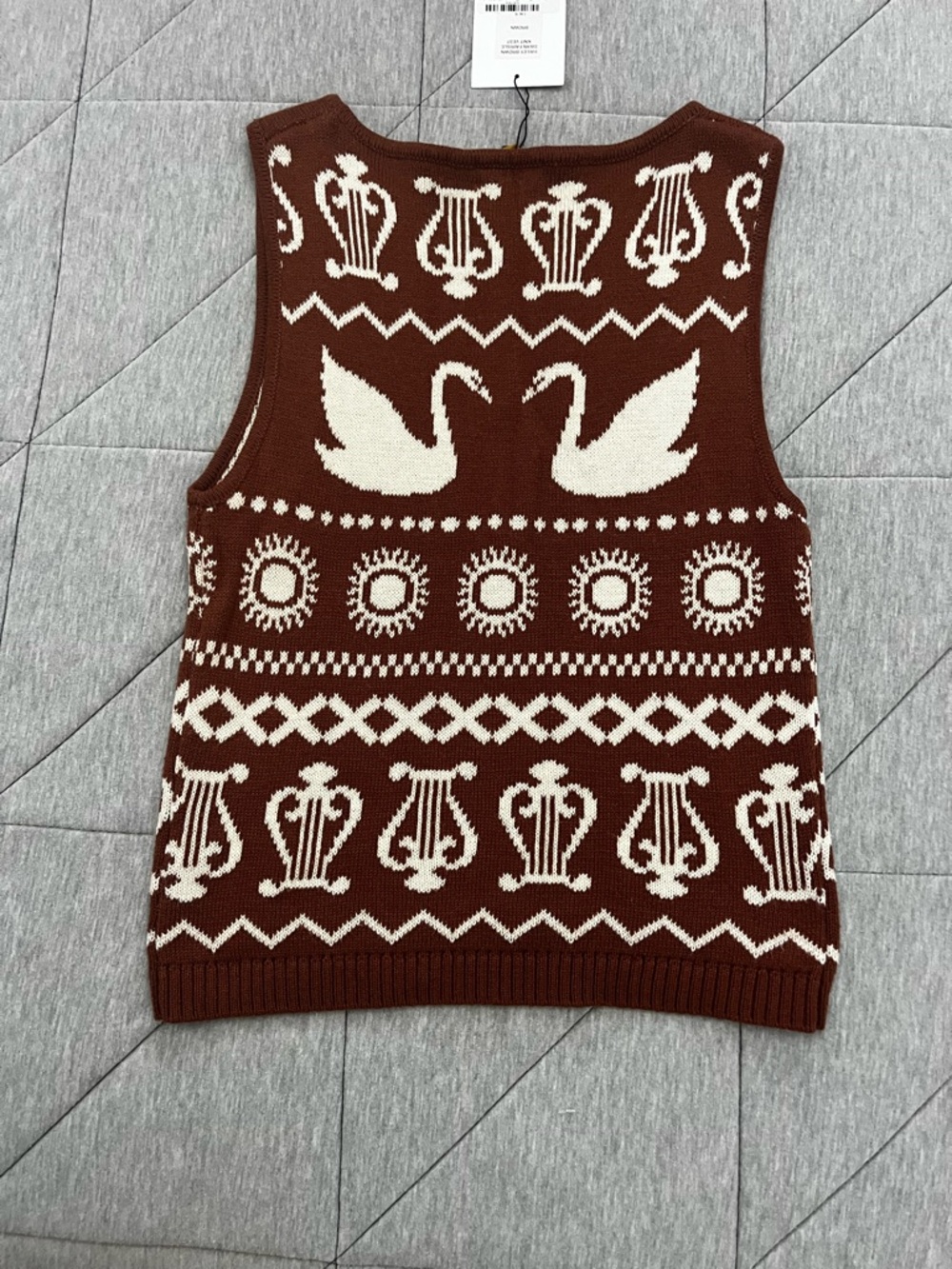 Kitri Brown & Cream Hailey Swan Fairisle Knit Sweater Vest - Picture 5 of 6